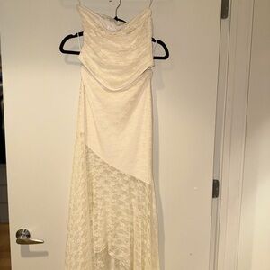 More to Come Nylah Maxi Set in Cream; Size Small